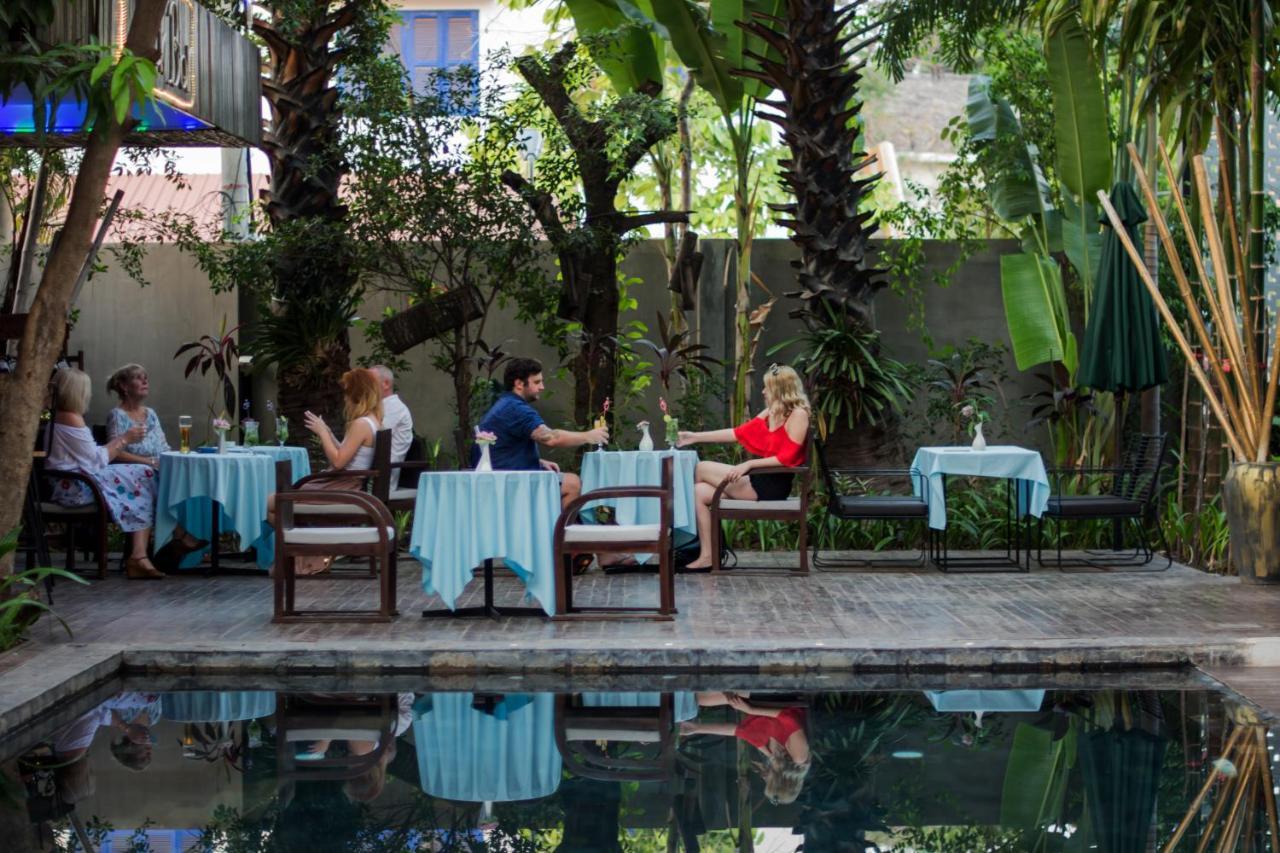 คิง ร็อค บูทิก โฮเต็ล Hotel เสียมราฐ ภายนอก รูปภาพ